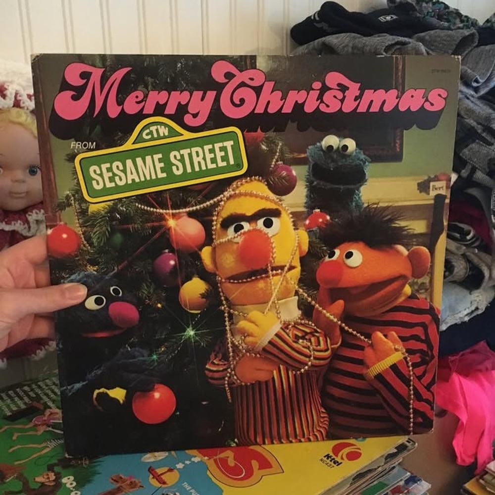 1975 Merry Christmas vinyl record